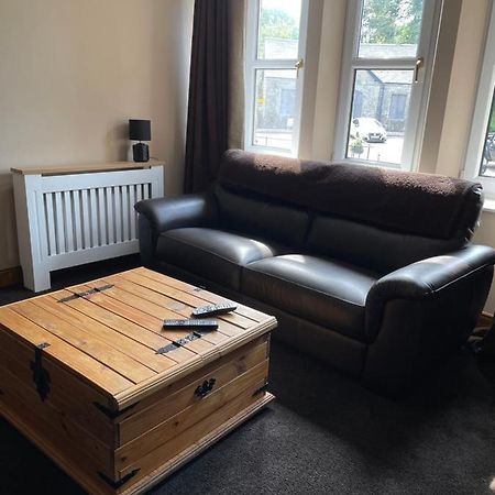 Newsagents Flat Appartement Lairg Buitenkant foto